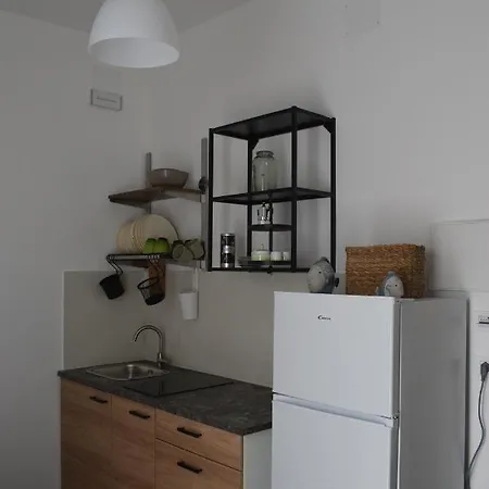 I Venti Gæstehus Brucoli