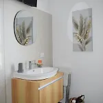 I Venti Konukevi Brucoli